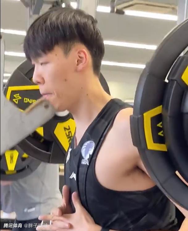 隔壁的帅哥