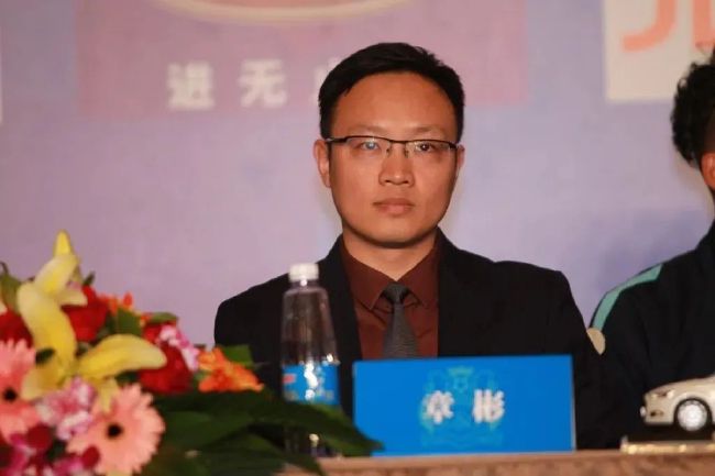 我女人的男人们